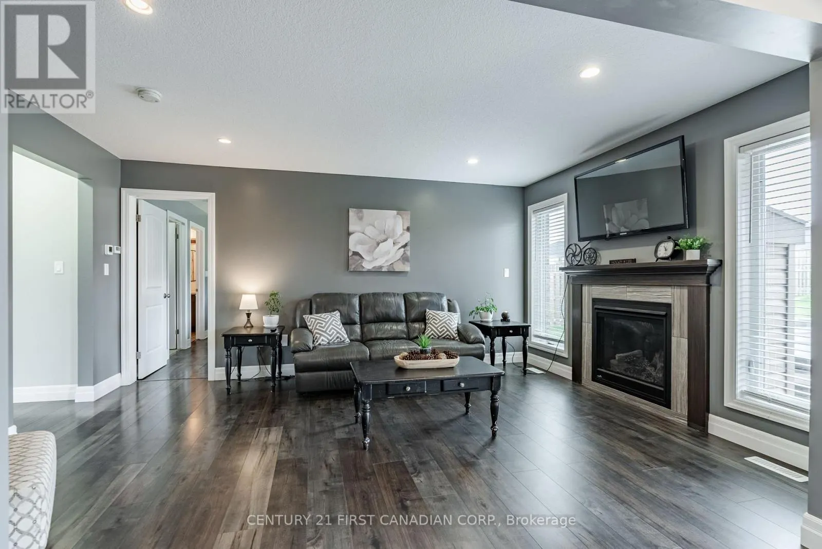 181 GILMOUR DRIVE