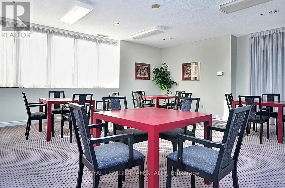 303 - 1500 RIVERSIDE DRIVE