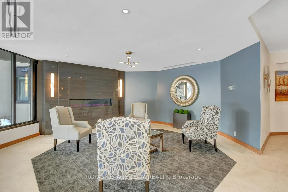 303 - 1500 RIVERSIDE DRIVE