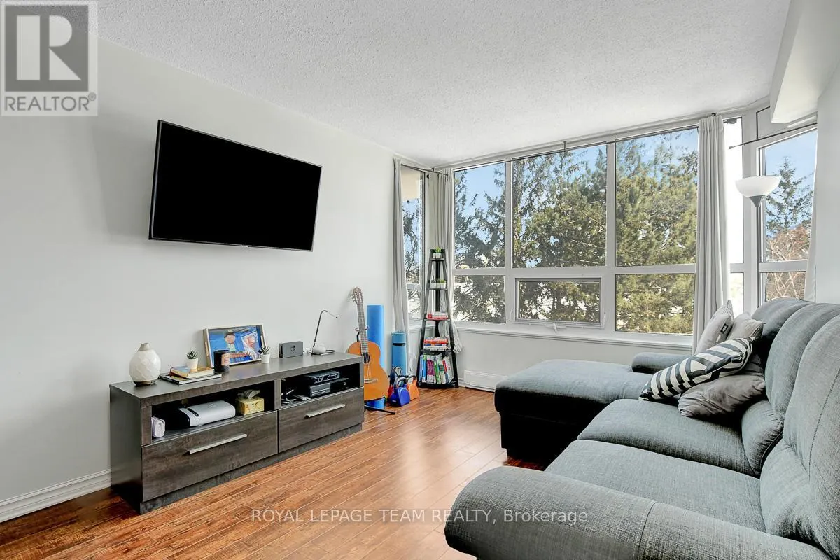303 - 1500 RIVERSIDE DRIVE