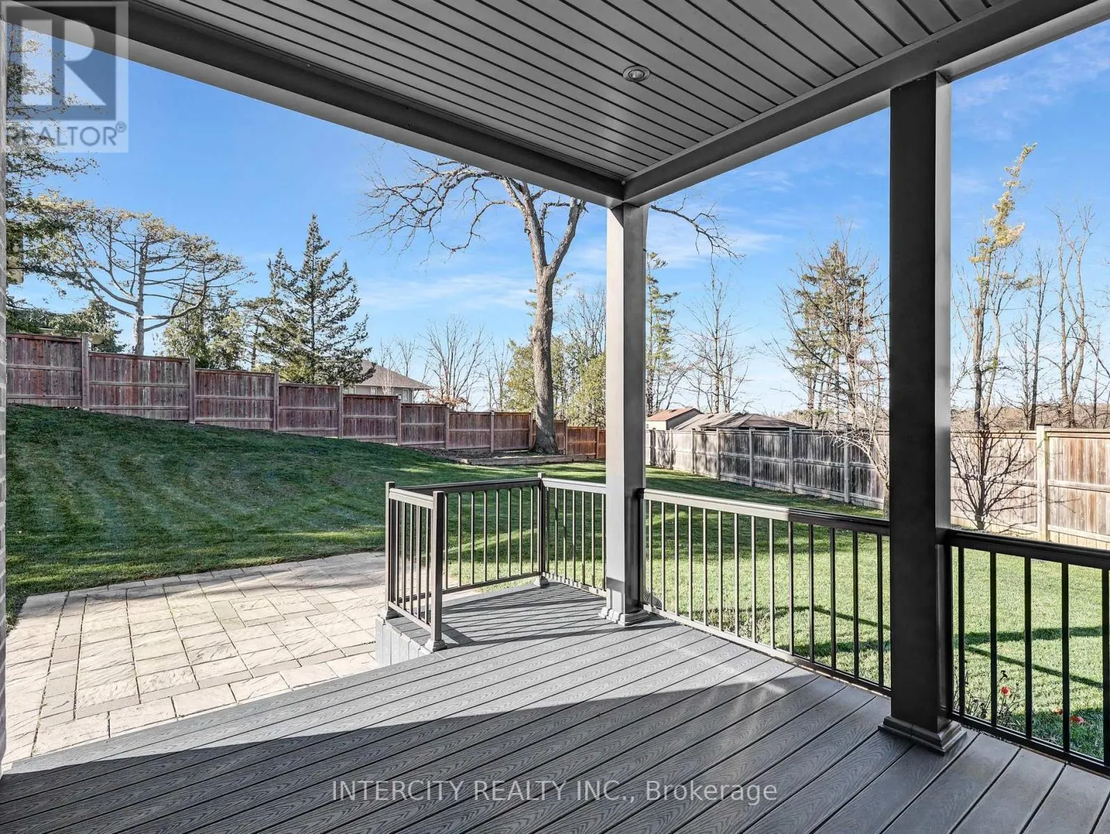 2346 LEEDS CROSSING