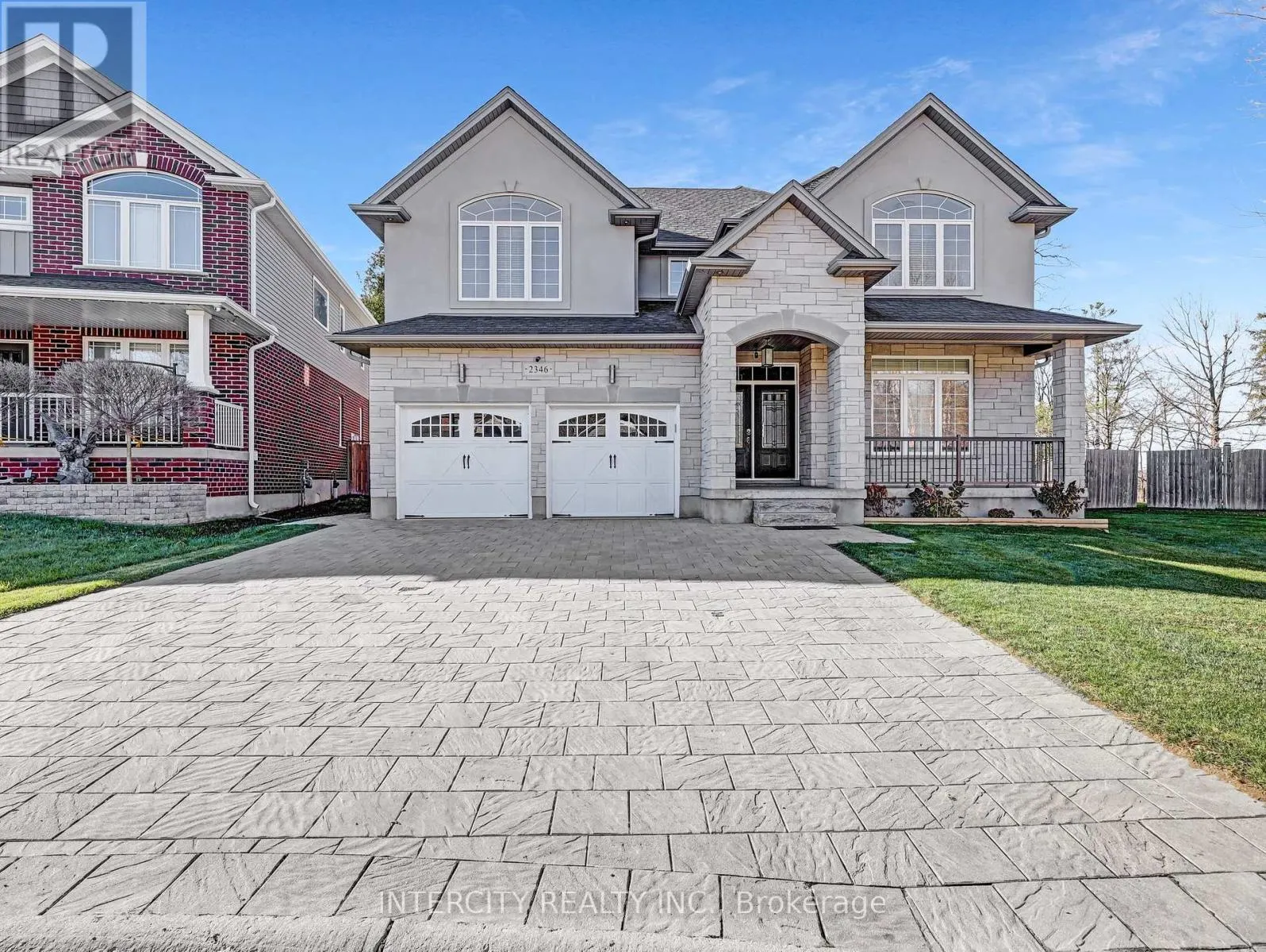 2346 LEEDS CROSSING