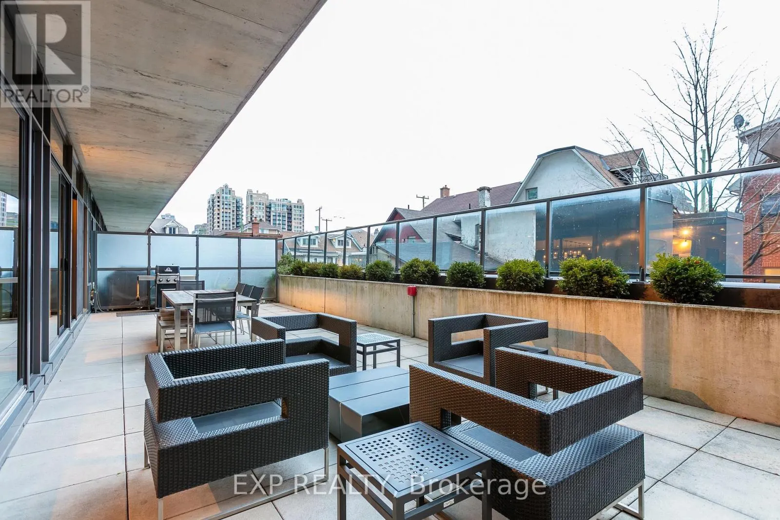 1513 - 224 LYON STREET N