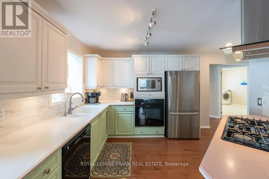 978 HARRINGTON LINE