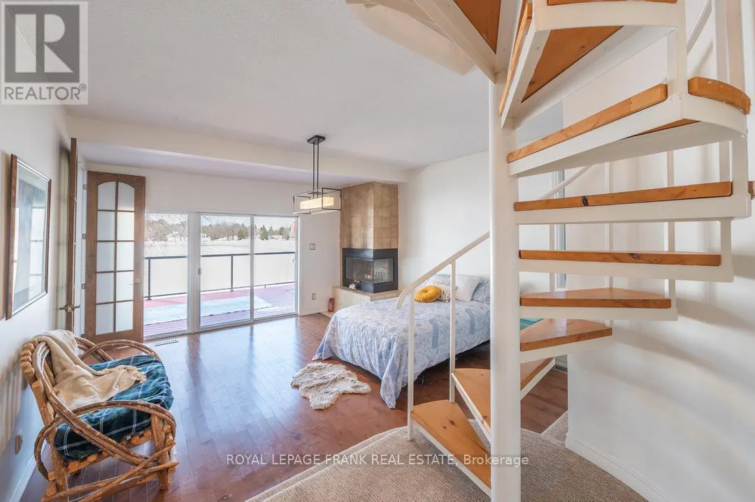 978 HARRINGTON LINE