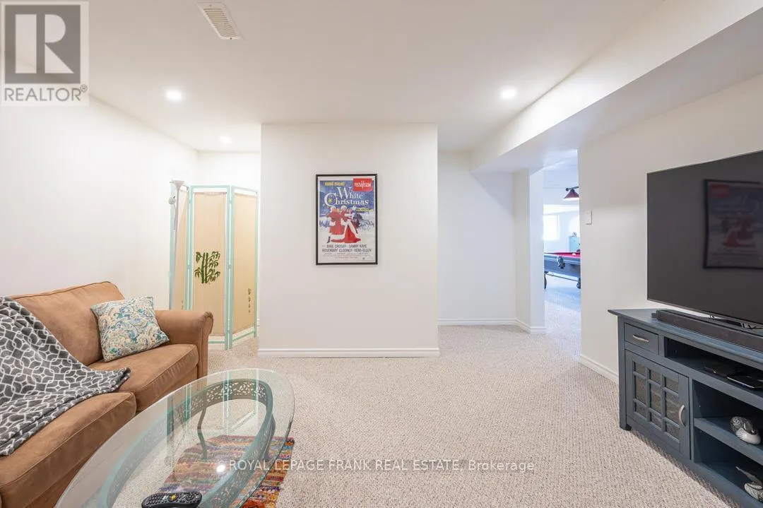 978 HARRINGTON LINE