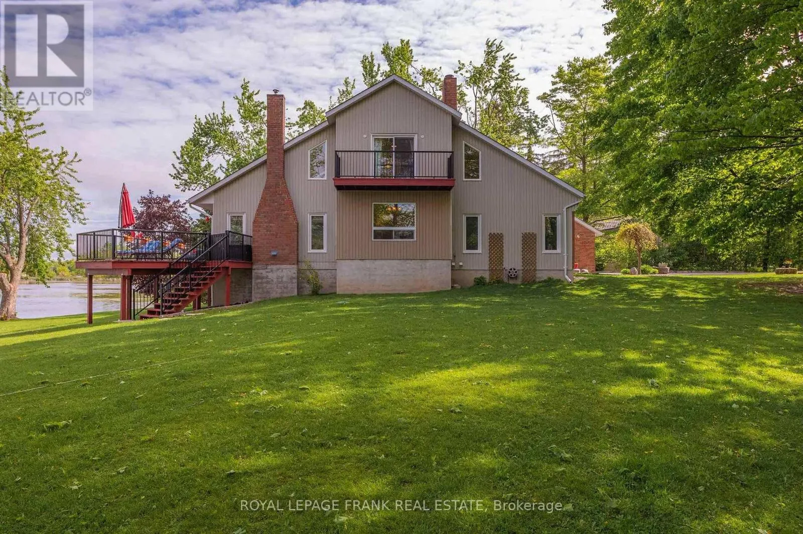 978 HARRINGTON LINE
