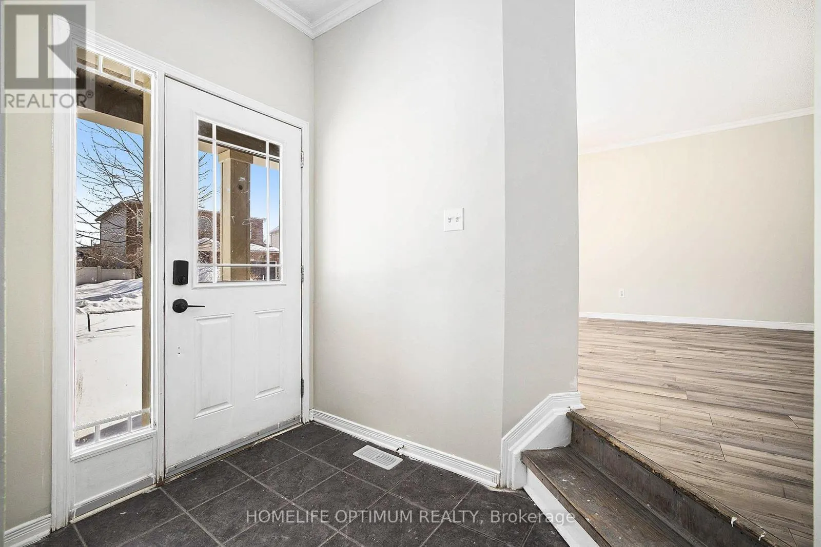 863 TARADALE DRIVE