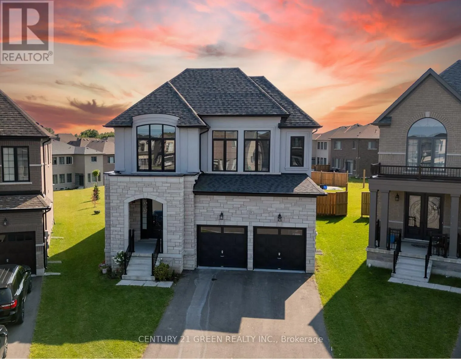 125 PRINCE CHARLES CRESCENT