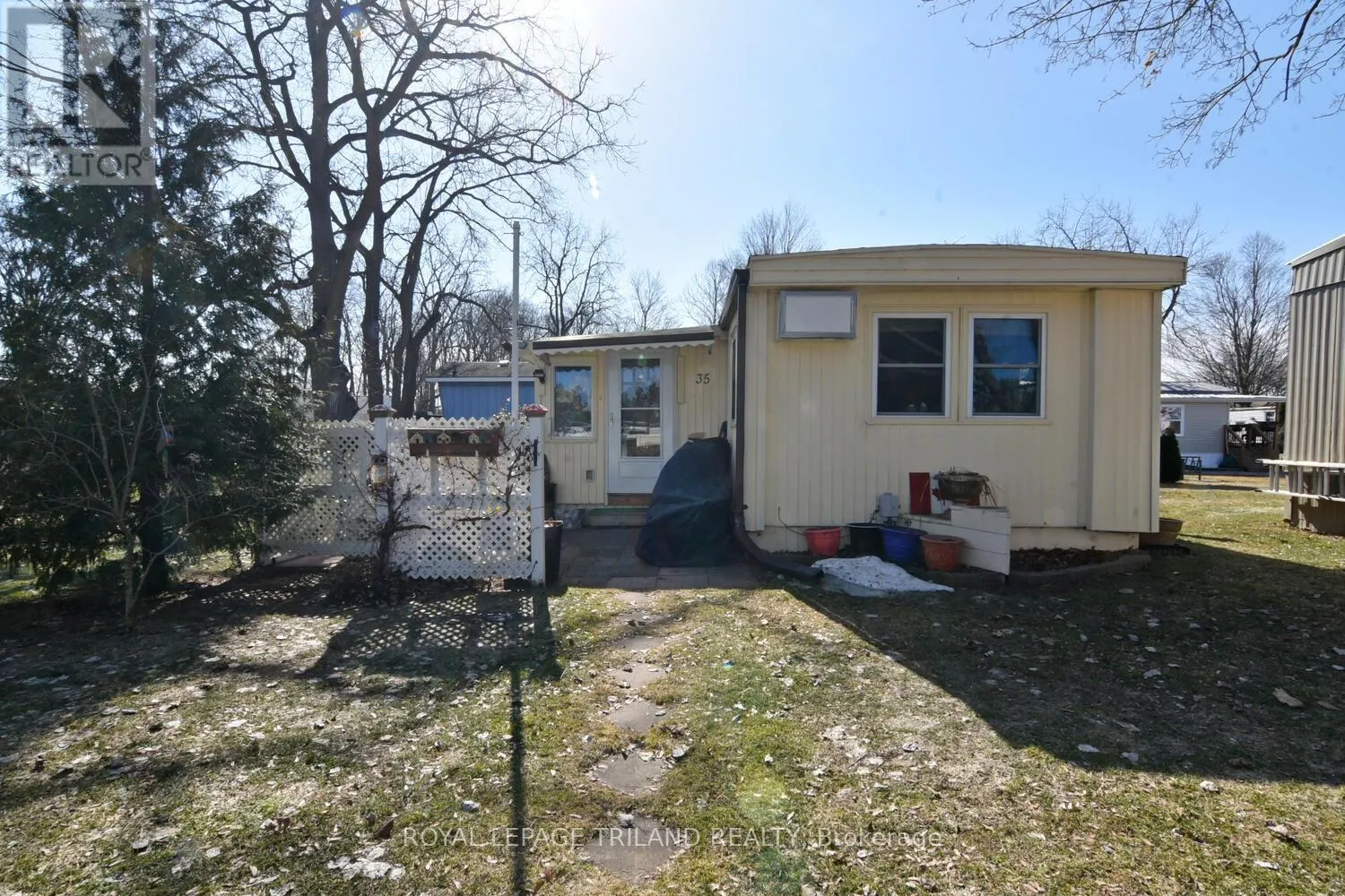 35 - 9385 IPPERWASH ROAD, #35