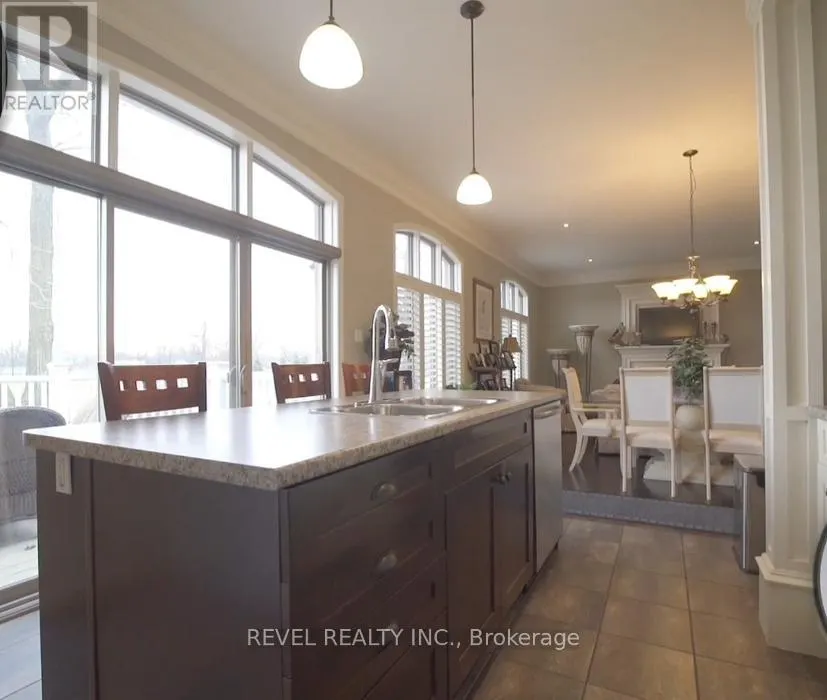 10 - 68 FAIRVIEW DRIVE