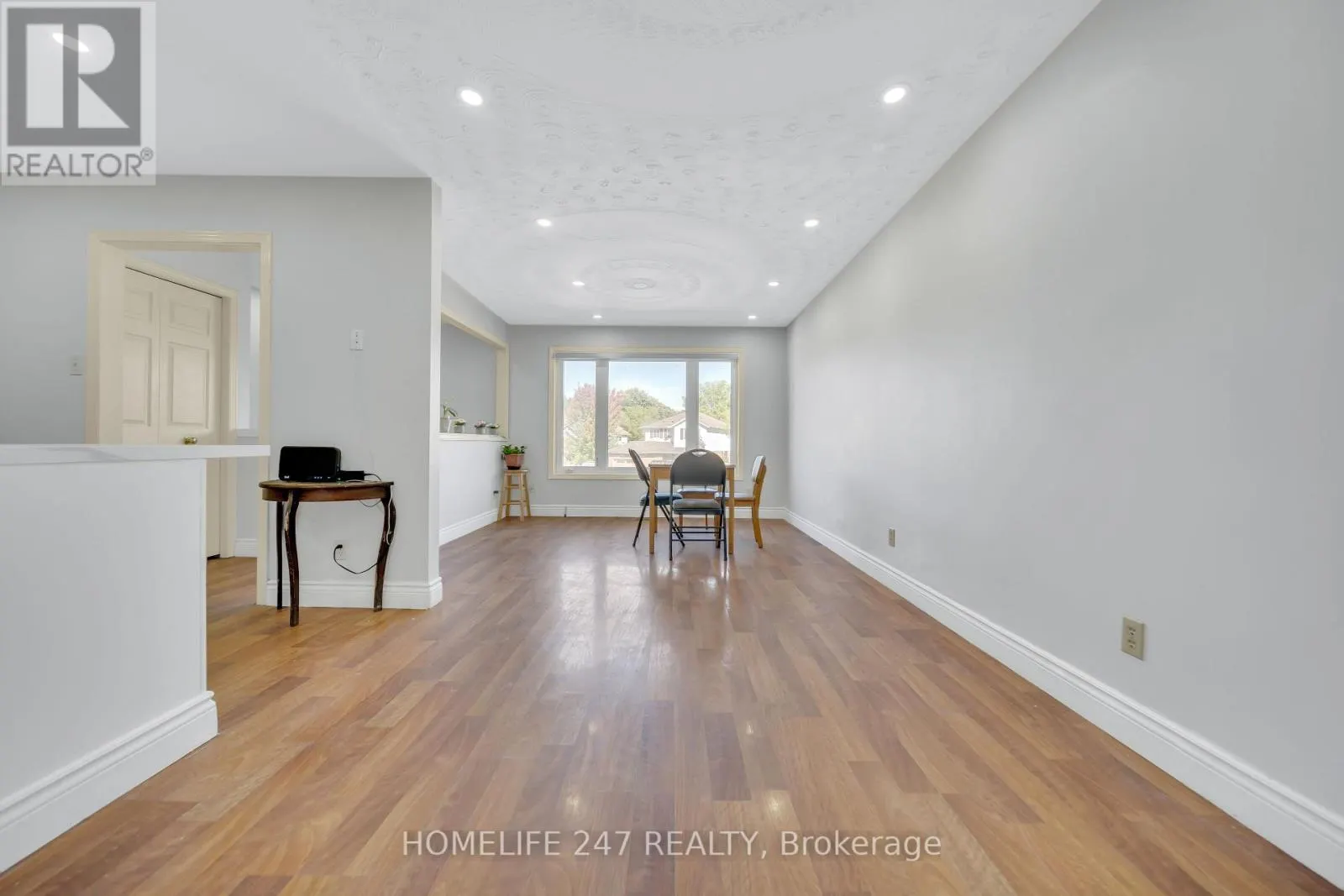 86 OLD HURON COURT