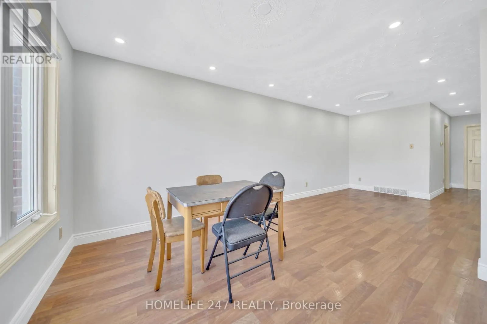 86 OLD HURON COURT