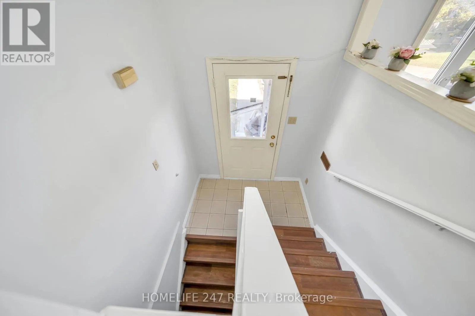 86 OLD HURON COURT