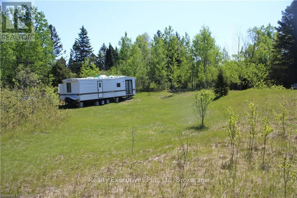 00 PICKEREL & JACK LAKE ROAD