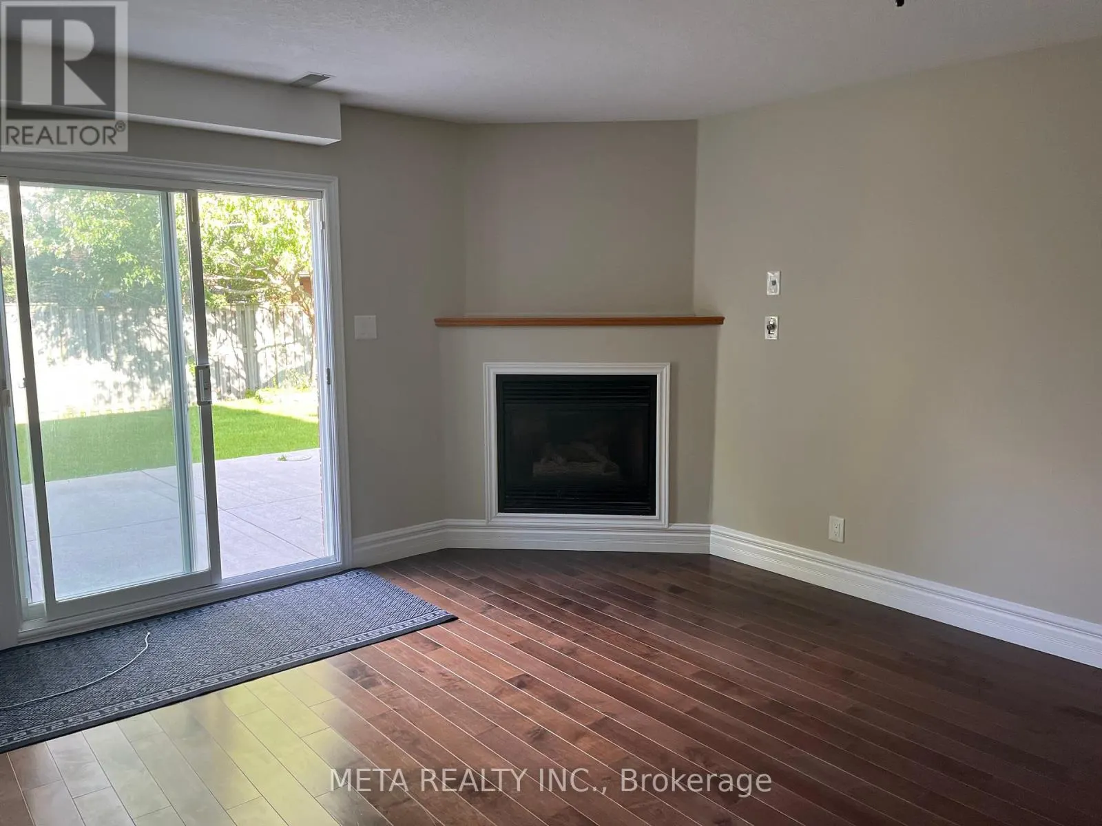 90 PENELOPE DRIVE