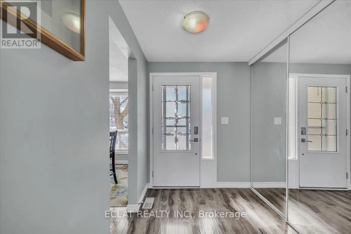 20 - 160 RITTENHOUSE ROAD S