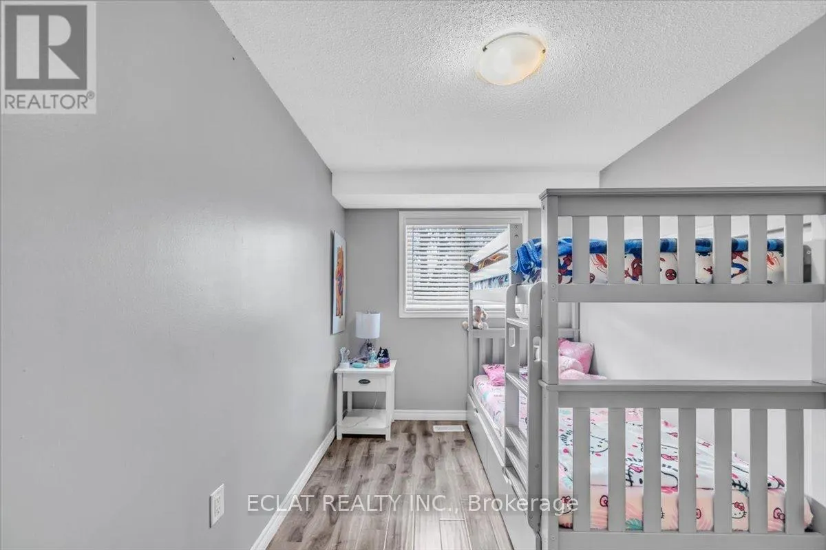 20 - 160 RITTENHOUSE ROAD S