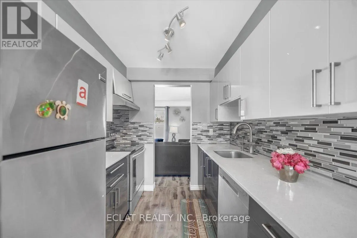 20 - 160 RITTENHOUSE ROAD S