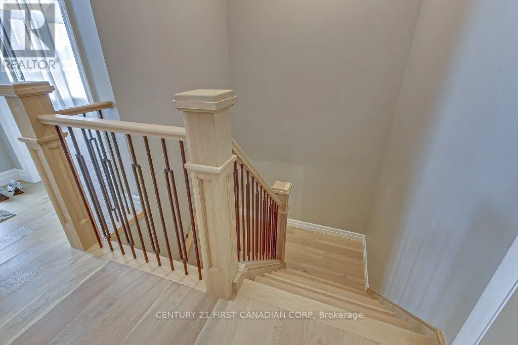 6 ASPEN CIRCLE
