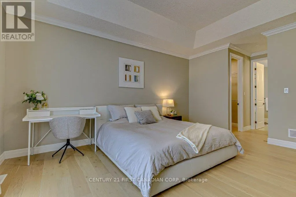 6 ASPEN CIRCLE
