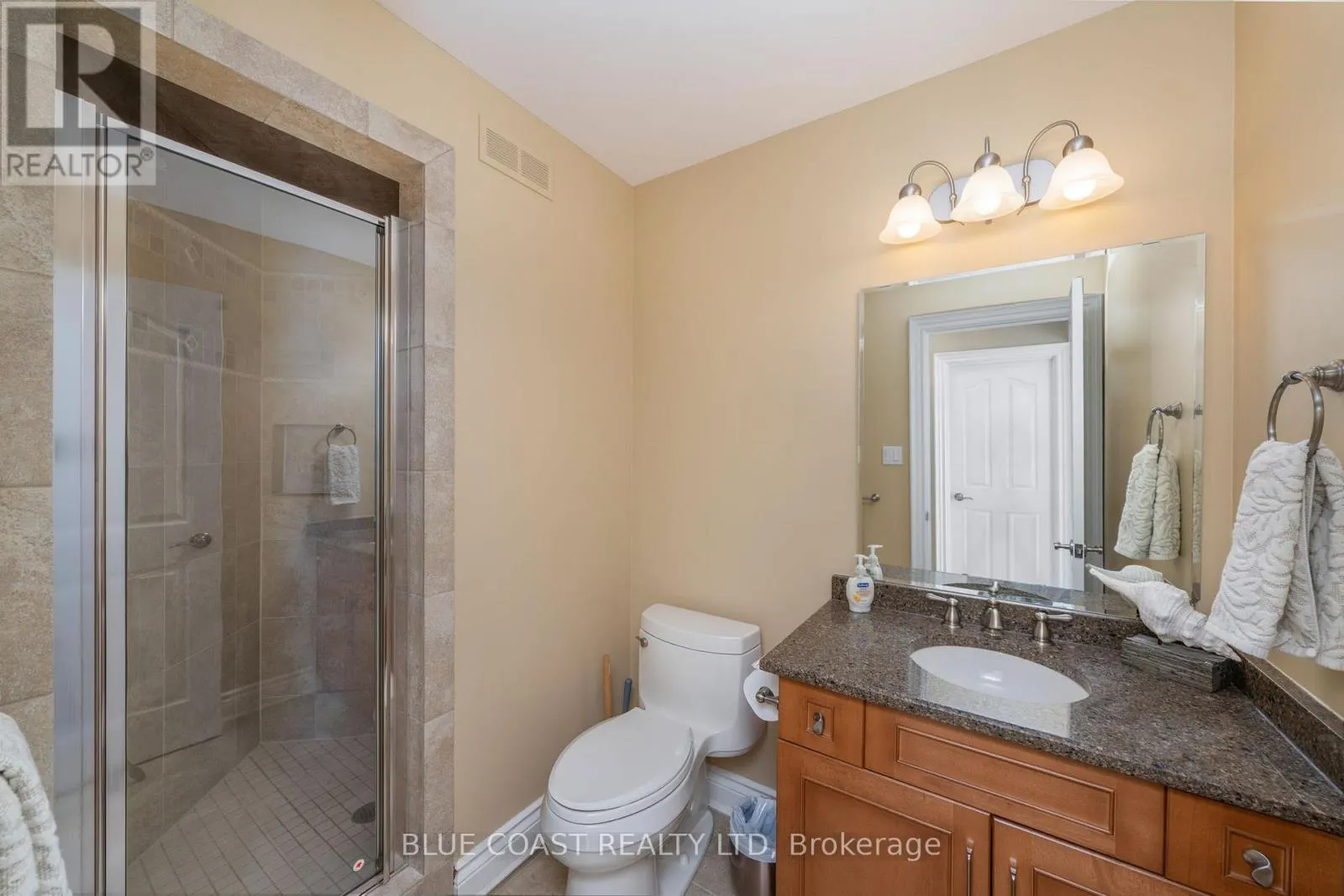 920 LAKESHORE ROAD