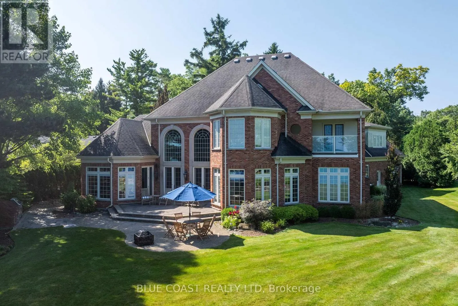 920 LAKESHORE ROAD