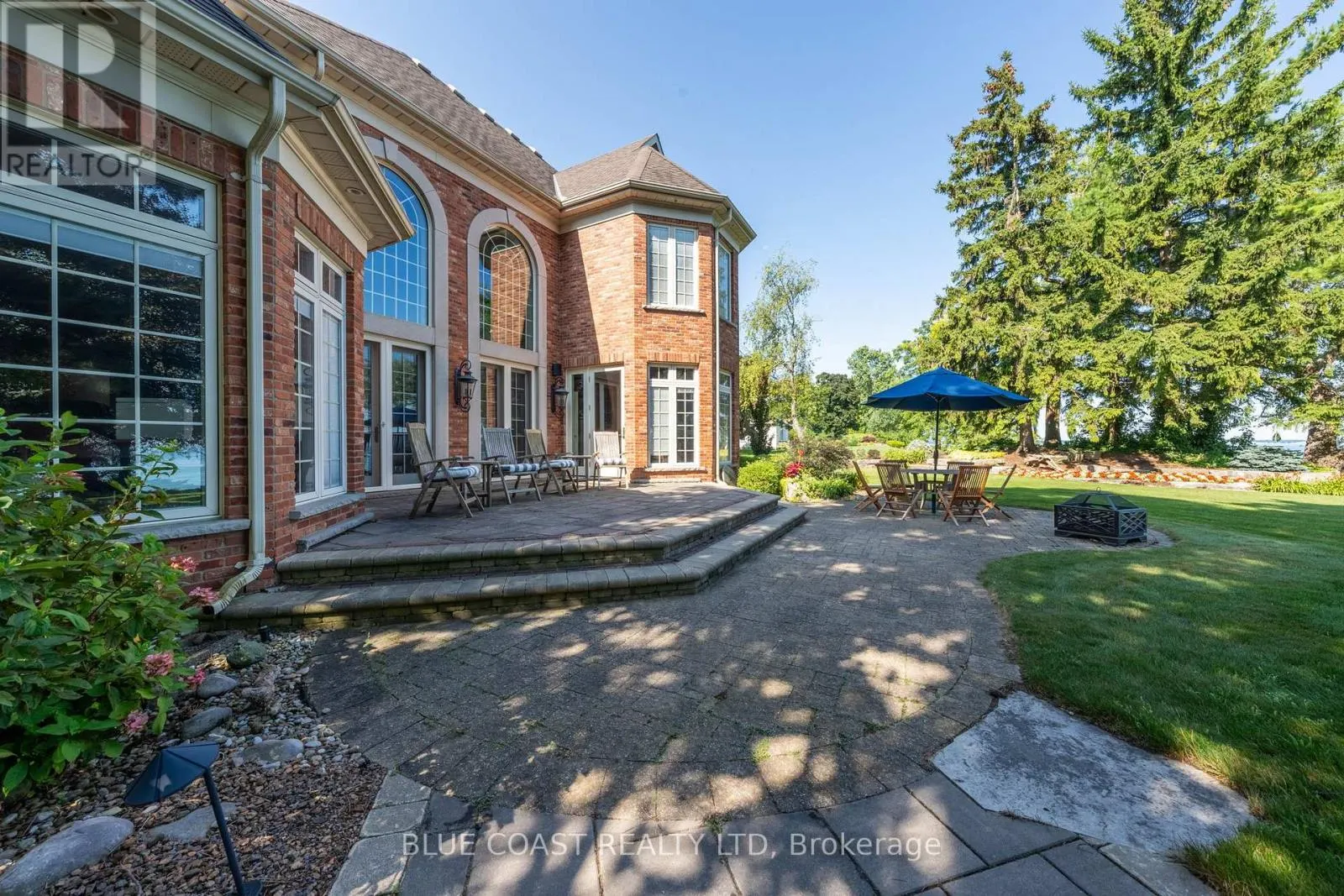 920 LAKESHORE ROAD
