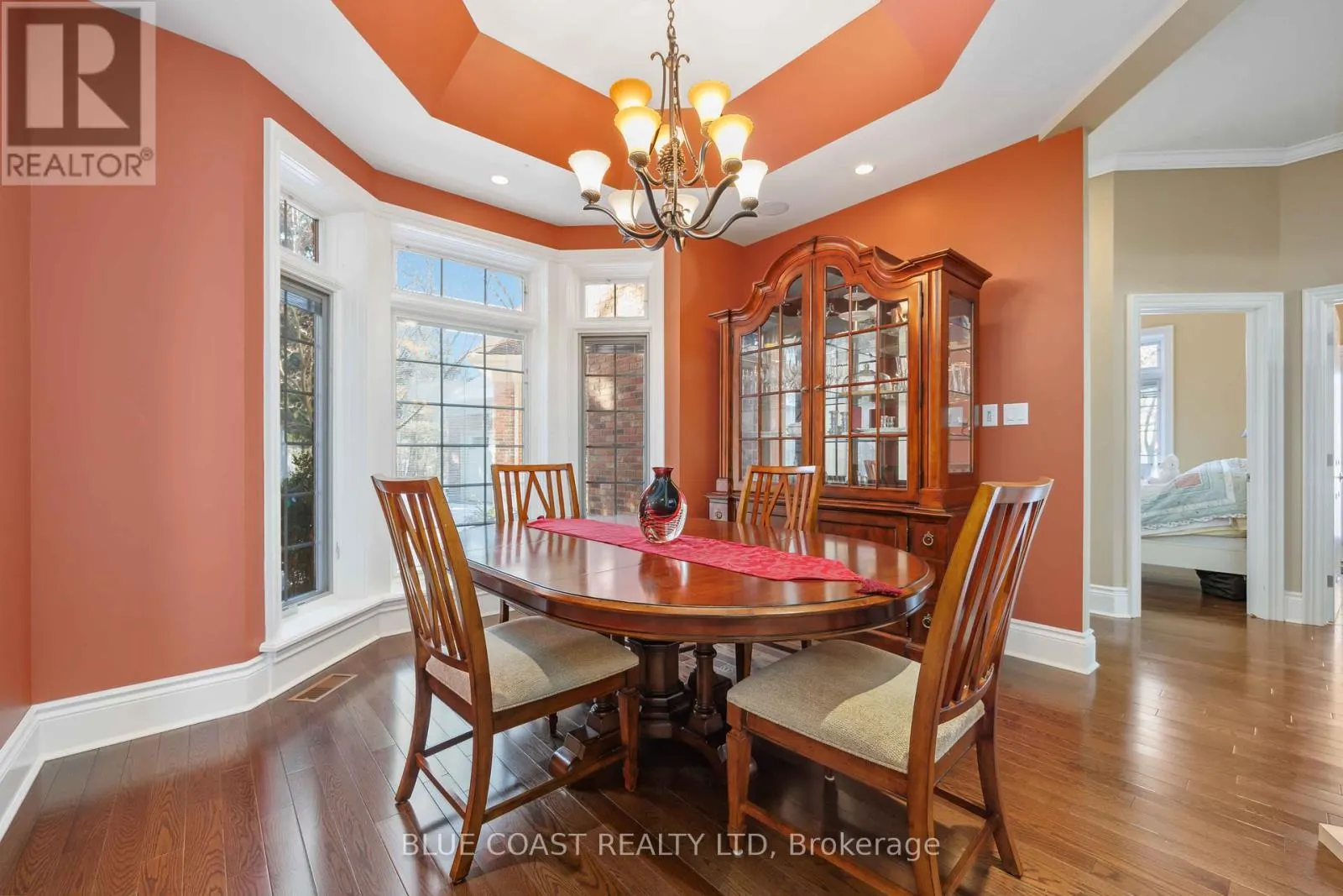 920 LAKESHORE ROAD