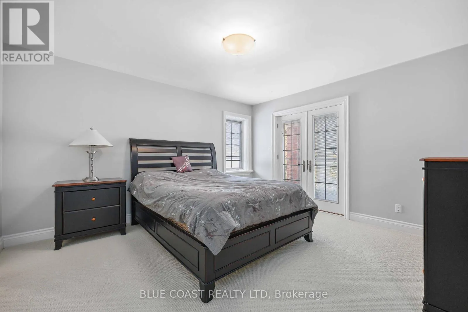 920 LAKESHORE ROAD
