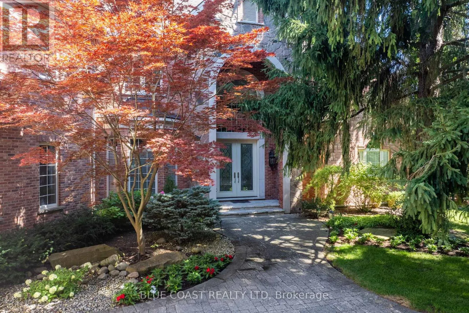 920 LAKESHORE ROAD