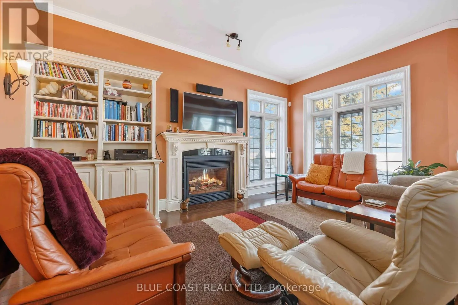 920 LAKESHORE ROAD