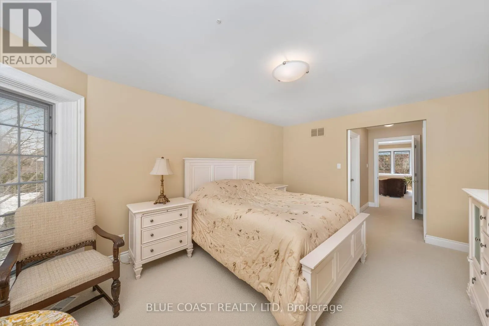 920 LAKESHORE ROAD