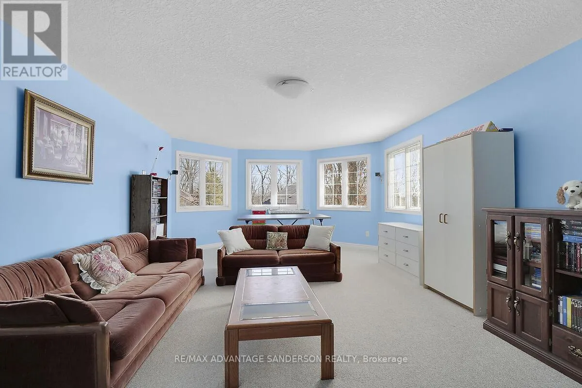 30 BIRCHCREST DRIVE