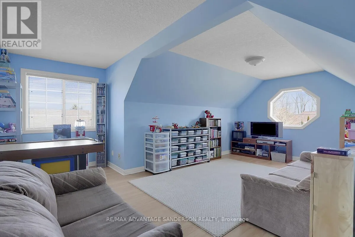 30 BIRCHCREST DRIVE