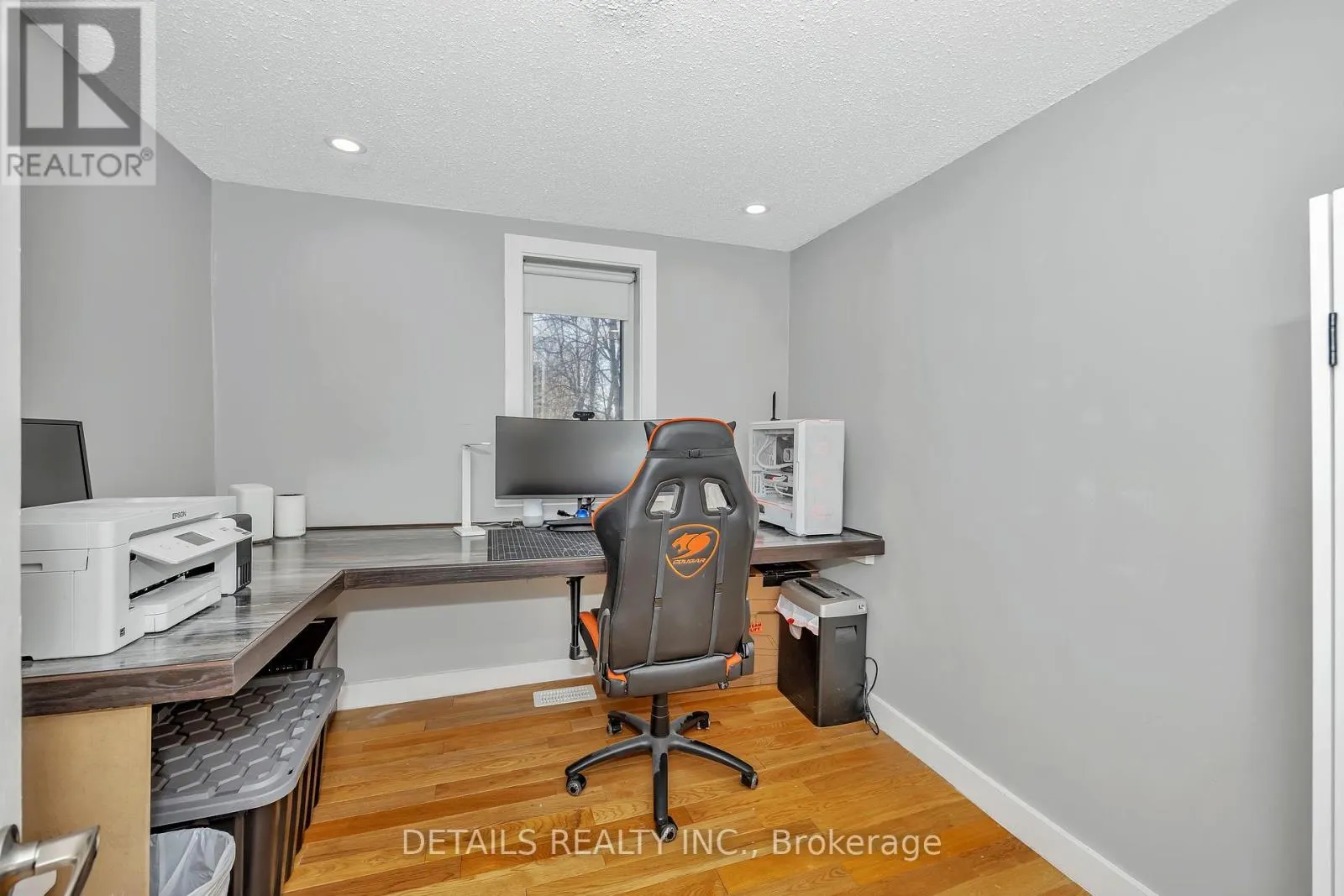 84 EASTPARK DRIVE