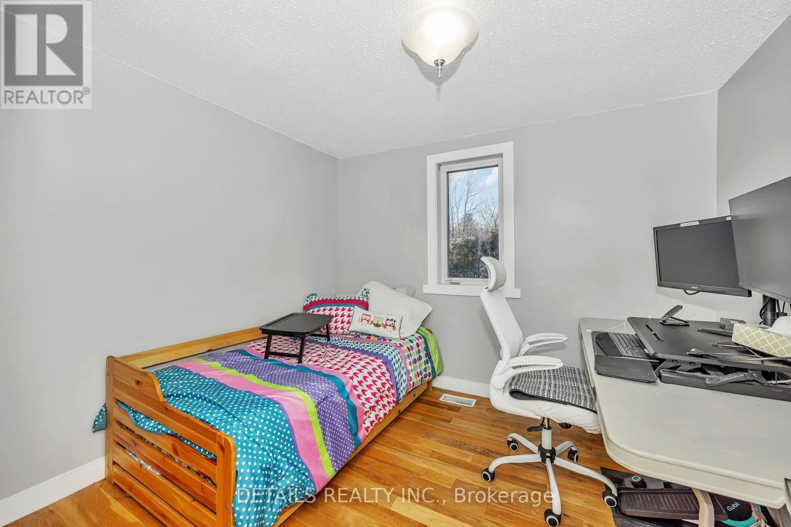 84 EASTPARK DRIVE