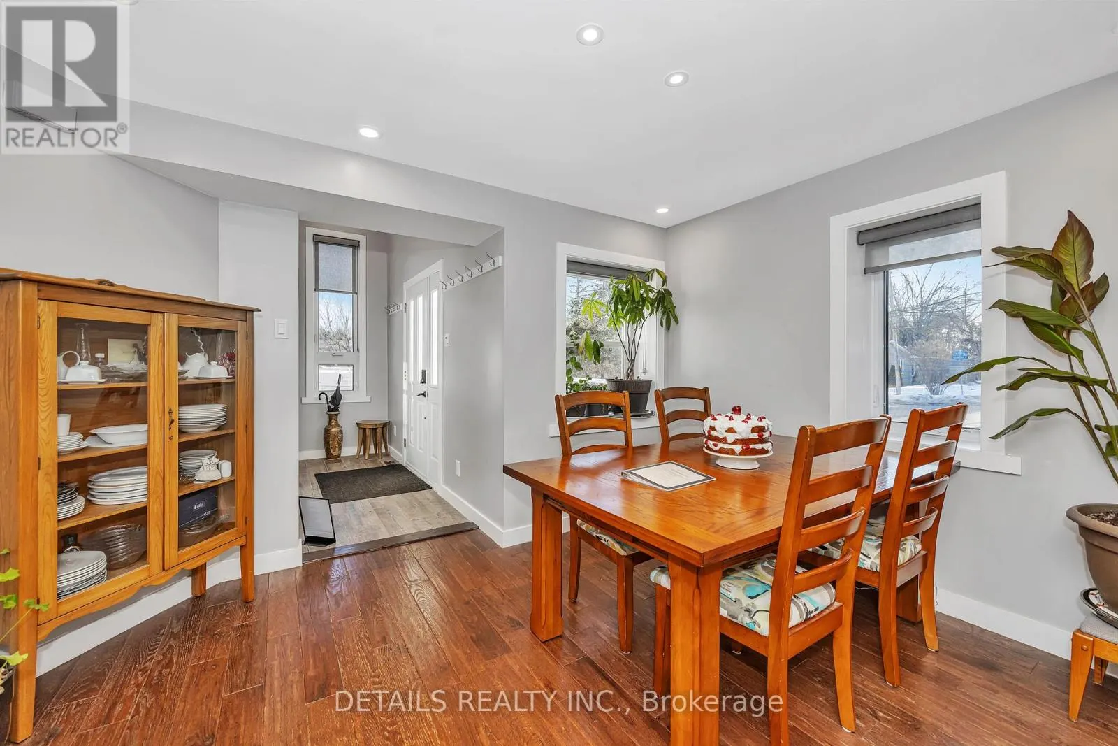 84 EASTPARK DRIVE
