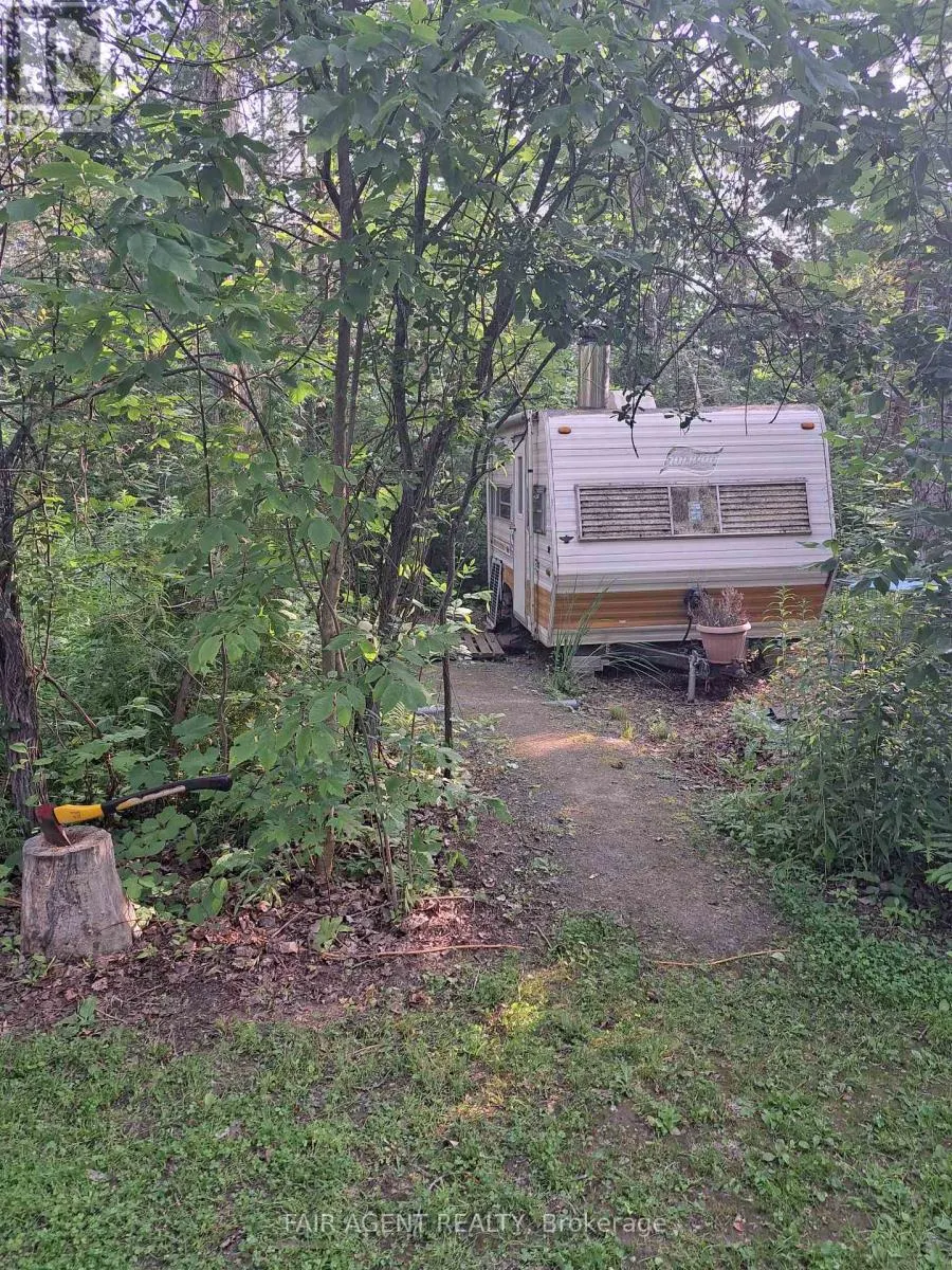 PT LT16 NORTH LUNENBURG ROAD W