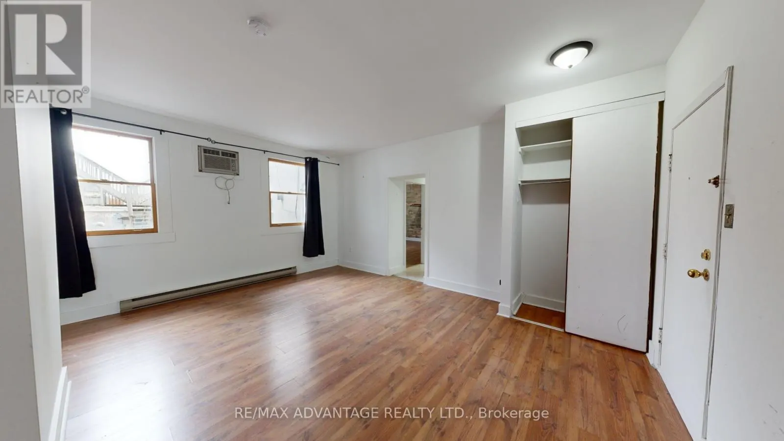 175-179 DUNDAS STREET