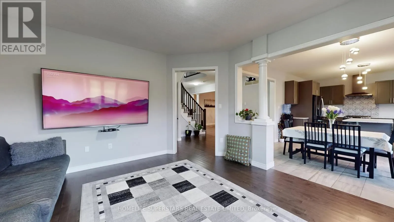341 RIVERTRAIL AVENUE