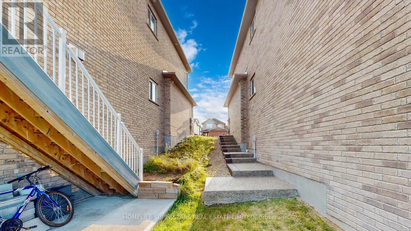 341 RIVERTRAIL AVENUE