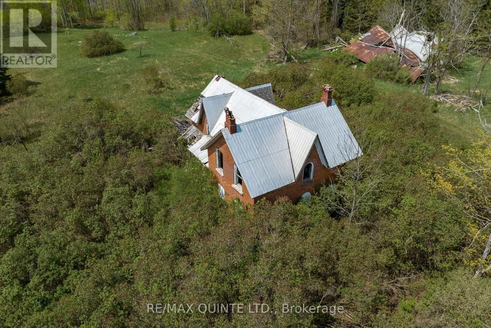 289 WOODS ROAD
