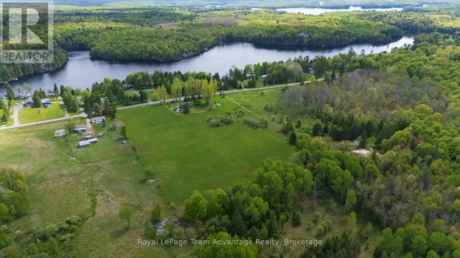 13 LAKESIDE DRIVE