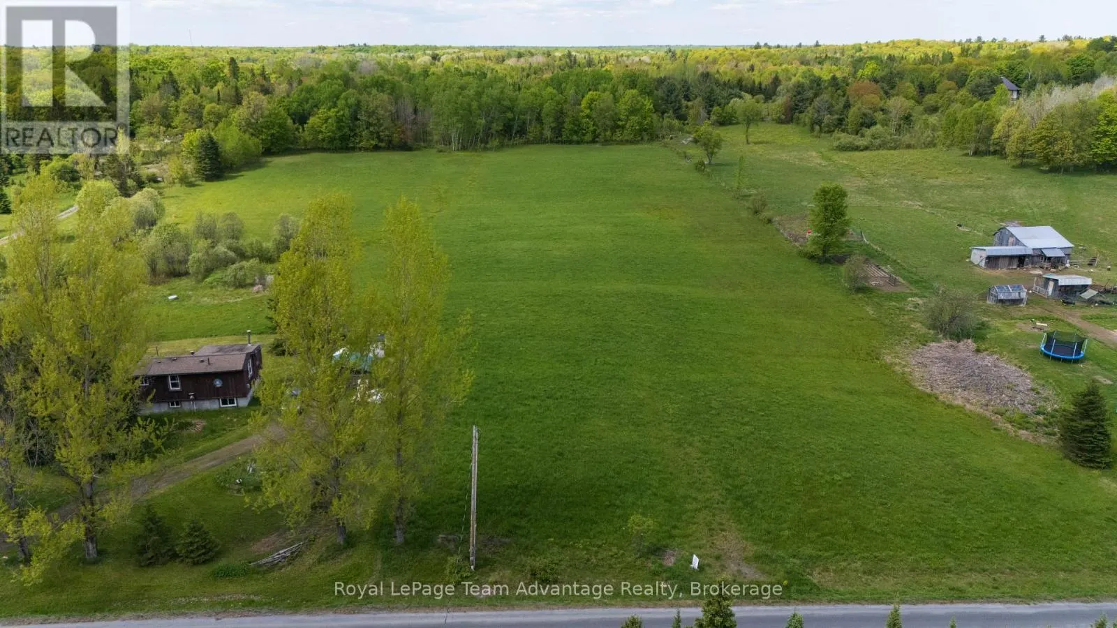 13 LAKESIDE DRIVE