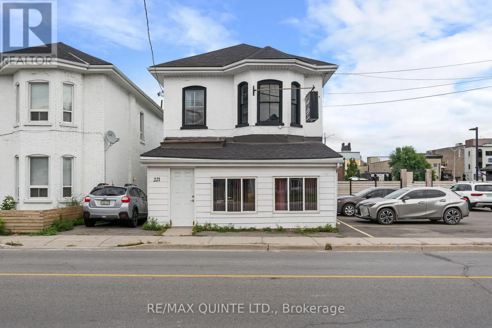 221 COLEMAN STREET