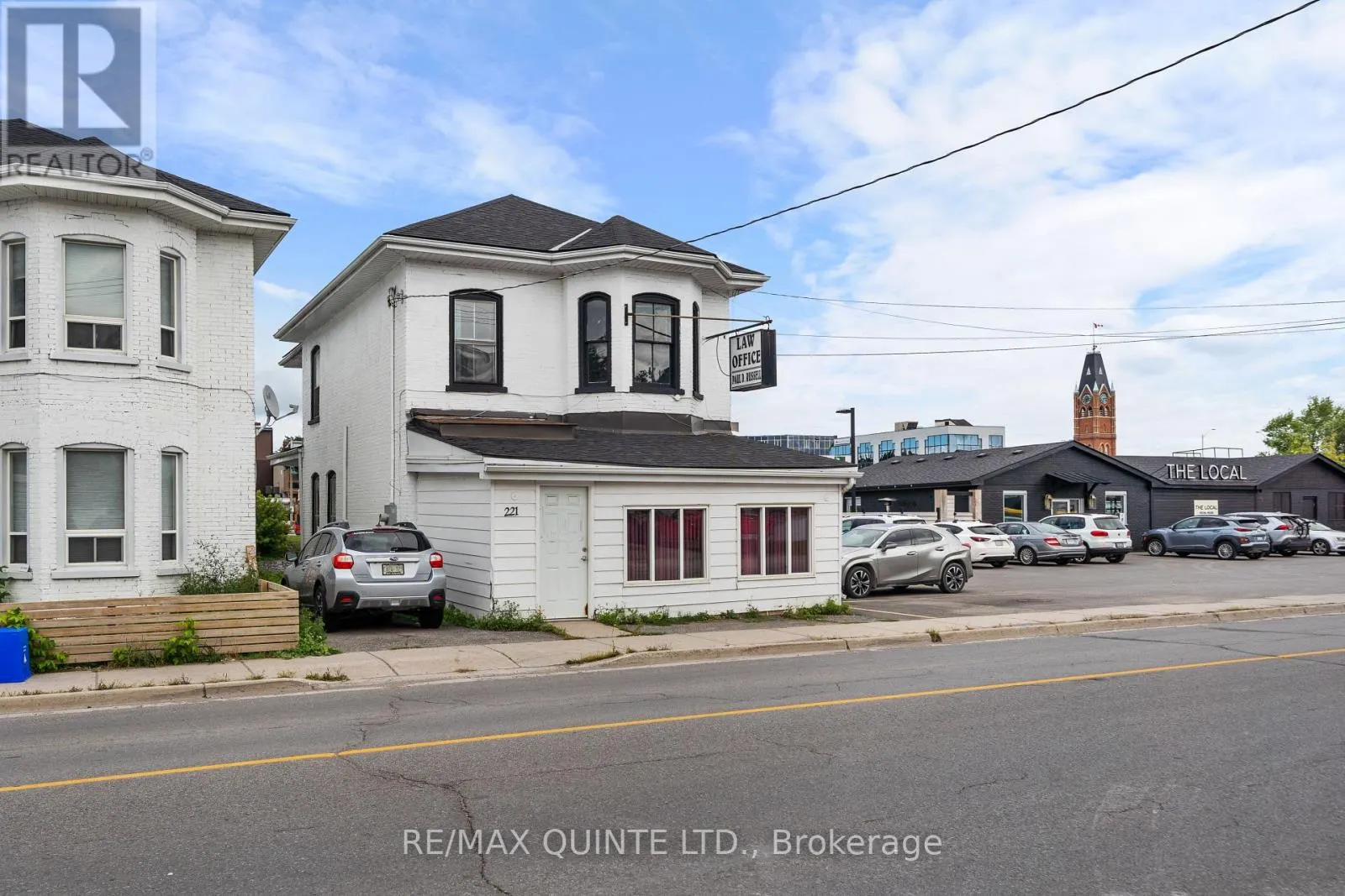 221 COLEMAN STREET