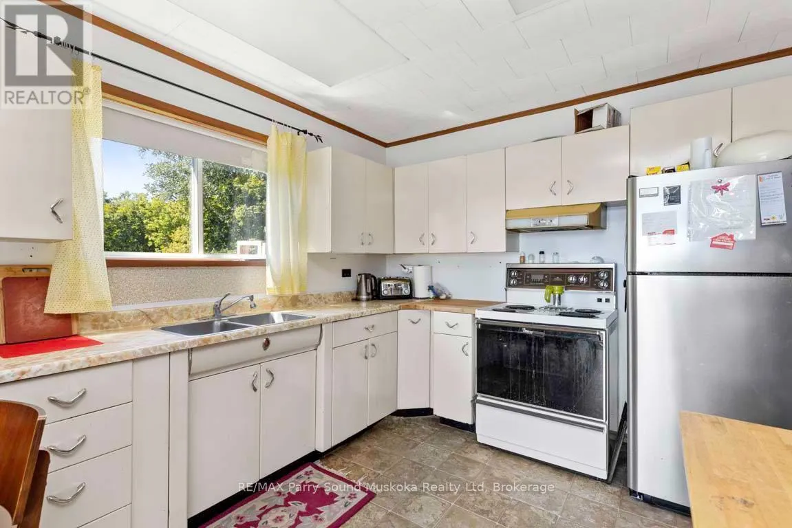 122 GREY OWL ROAD