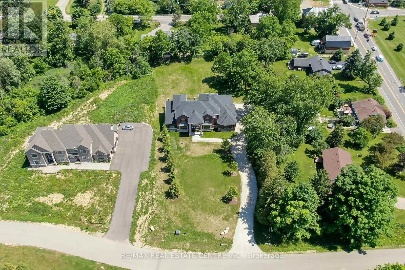 101 PERRYMAN COURT