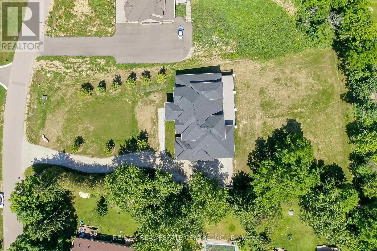 101 PERRYMAN COURT